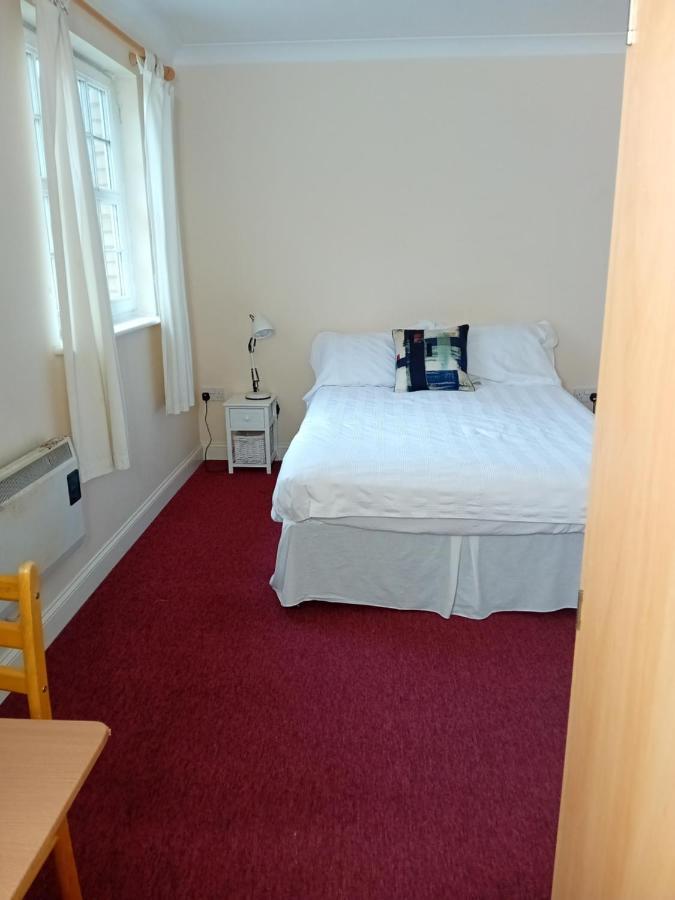 Ensuite Double Room ลอนดอน ภายนอก รูปภาพ